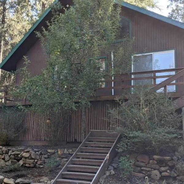 Pierce's Cabin, hotel en Badger