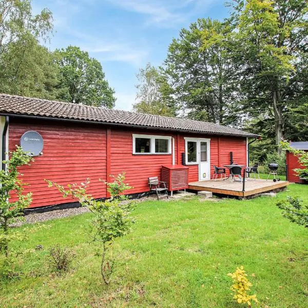 4 Bedroom Beautiful Home In Perstorp, hotel in Perstorp
