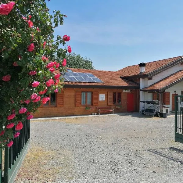 Agriturismo bio Apipoli, hotel v destinaci Lucino