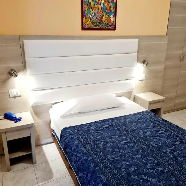 Hotel San Marco, hotel Pesaróban