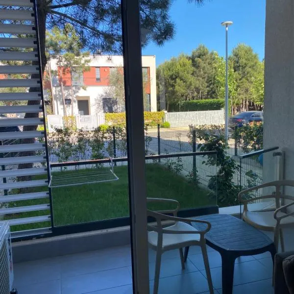 Starmar Hotel, hotel in Durrës