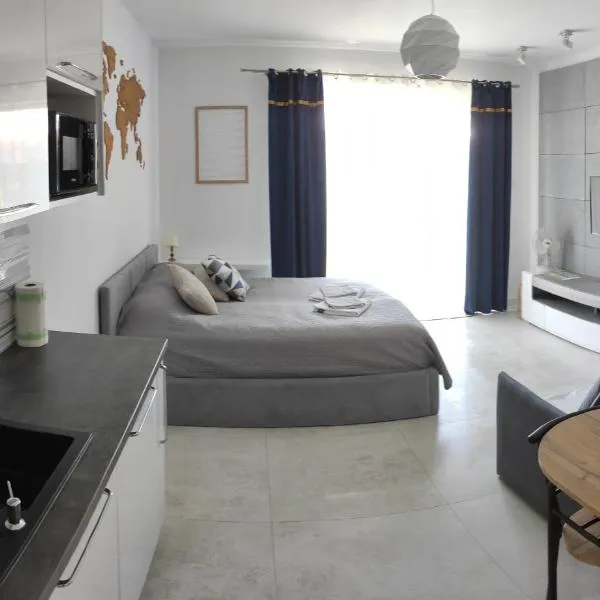 Amber Studio z garażem - Osiedle Bursztynowe, hotel v Kolobřehu