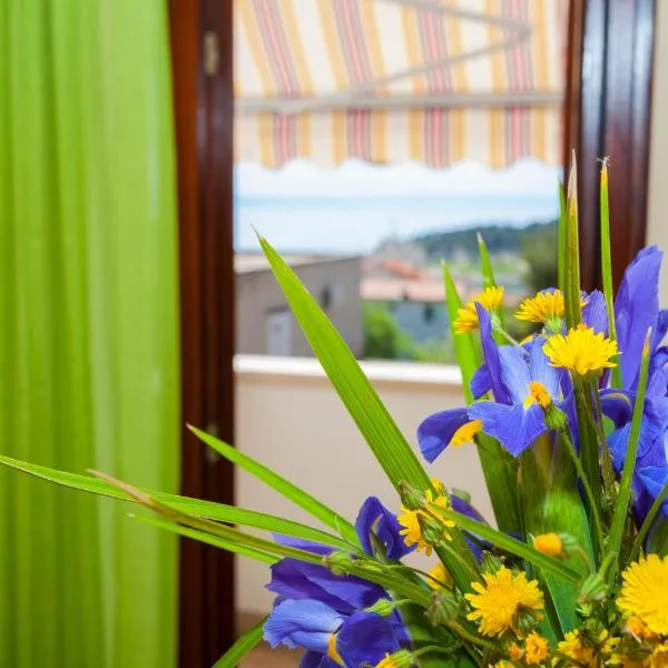 Apartmani Centar Makarska, hotelli Makarskassa
