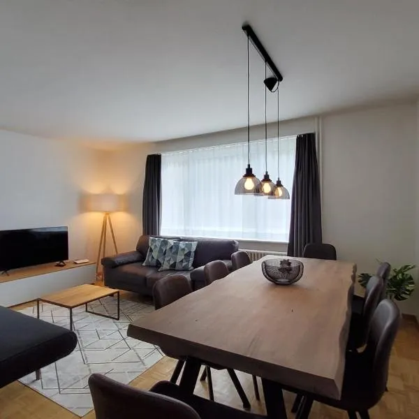 Apartments Corvatch-Sunflower, hotel in St. Moritz