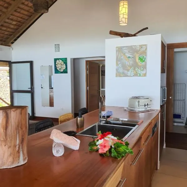 Moorea Lodge Bungalow, hotel v mestu Temae
