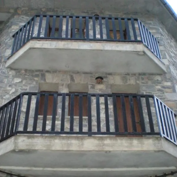 Apartamento Marboré, hotel in Torla