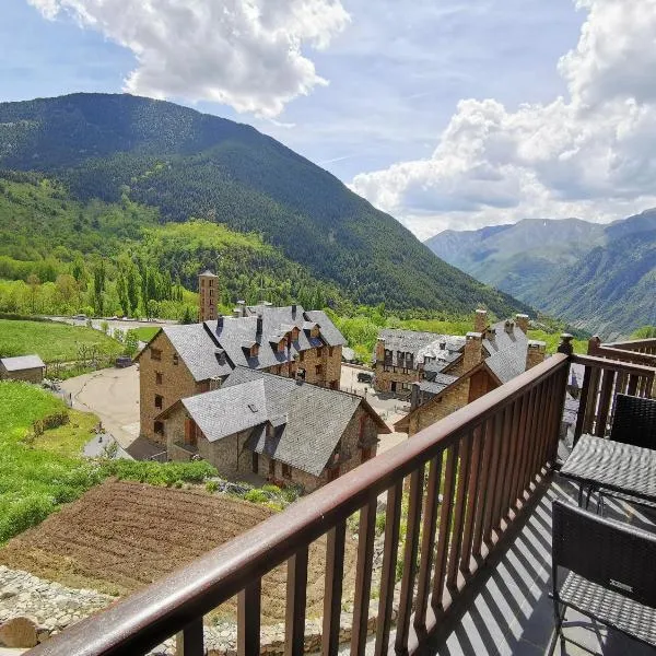 Dúplex con terraza y vistas panorámicas en Taüll, hotel v destinácii Taull