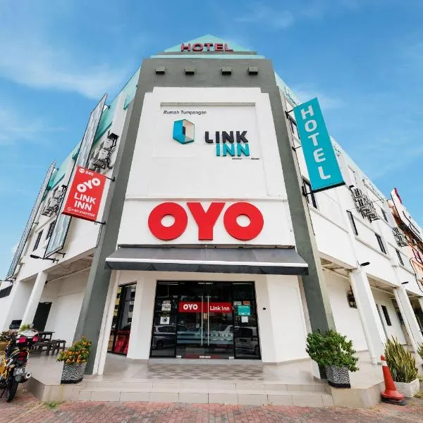 Super OYO 246 Link Inn, hotel v mestu Hock Lam Village
