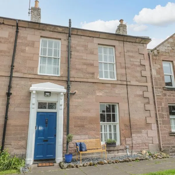 8 Pedwell Way, hotel in Berwick-Upon-Tweed