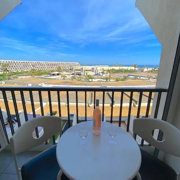 Studios Héliopolis Village Naturiste, hotel v destinácii Cap d'Agde