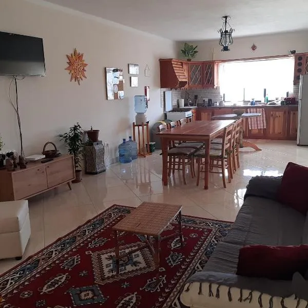 Tal-Marga B&B, hotel in Qala