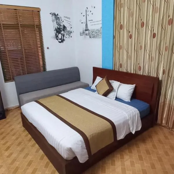 Alex Ha Long Hotel, hotel v destinaci Ha Long