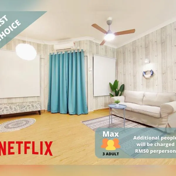 THRE @ Tiara desaru [Private Apartment with Beach], hotel in Bandar Penawar