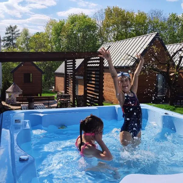 Lawendowo- basen, jacuzzi, domki w ogrodzie i apartamenty w kamienicy, hotell i Sandomierz