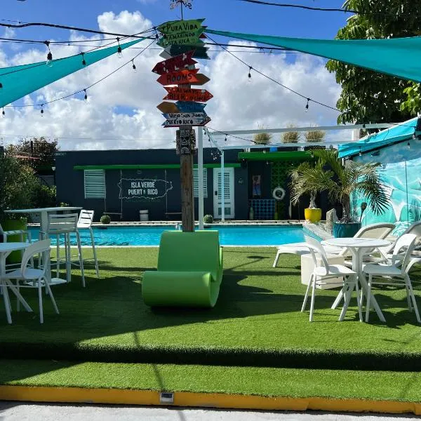 Nomada Beach Hostel- Isla Verde, hotel v destinaci San Juan