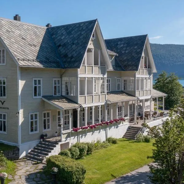 Visnes Hotel Stryn, hotel di Stryn