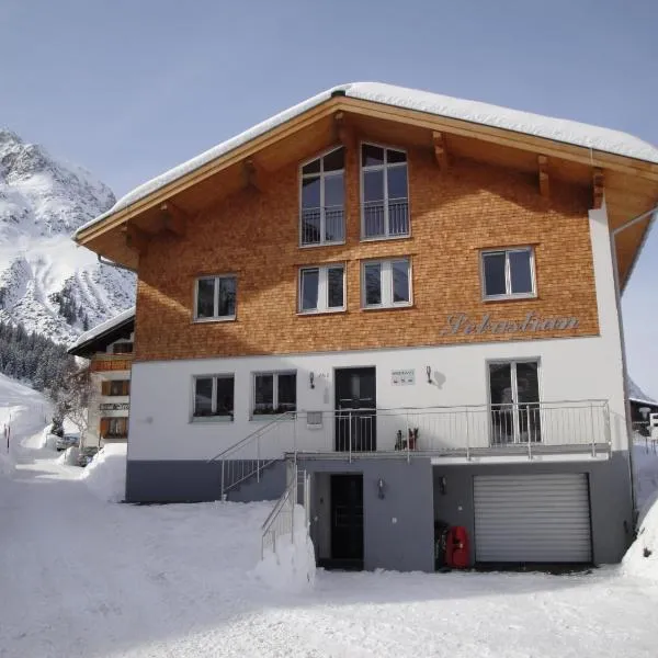 Haus Sebastian, отель в Лехе