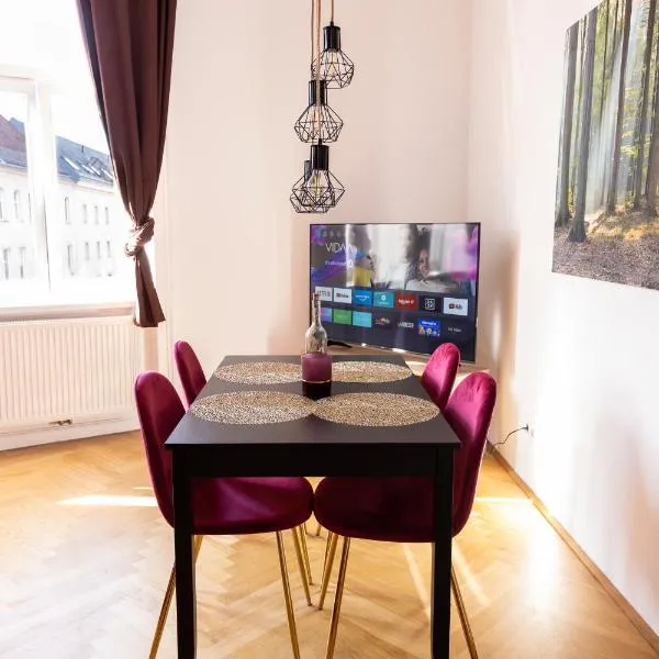 Schönbrunn Palace luxury Apartment 5 min walk, Hotel in Wien