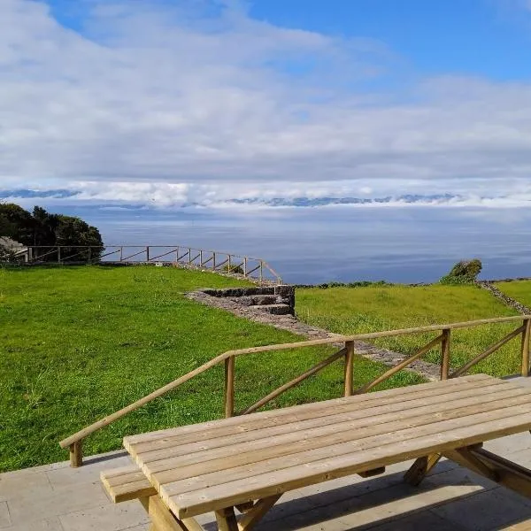 Casa da Ribeirinha, hotel di Manhenha