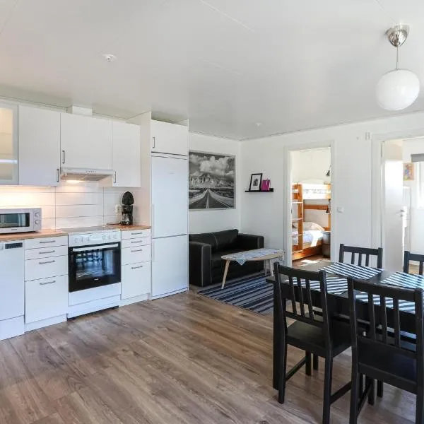 Beautiful Home In Löttorp With Wifi, hotel in Löttorp
