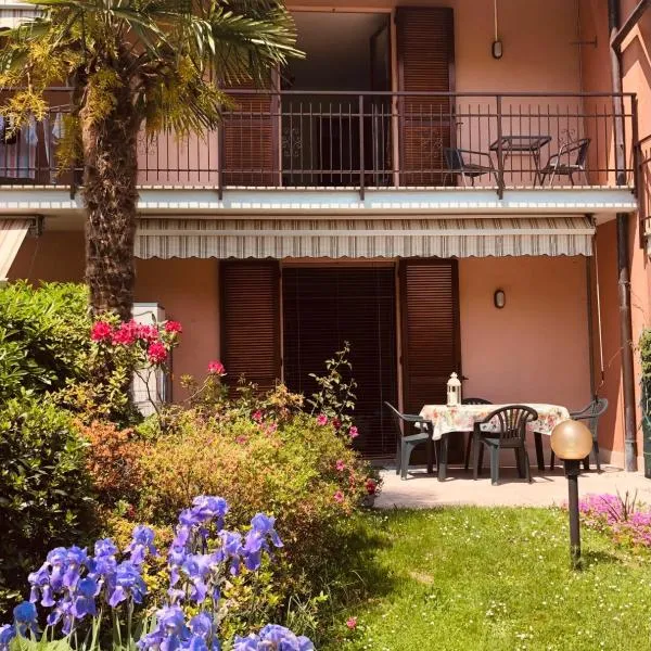 Casa Tiziana, hotel en Lavena Ponte Tresa