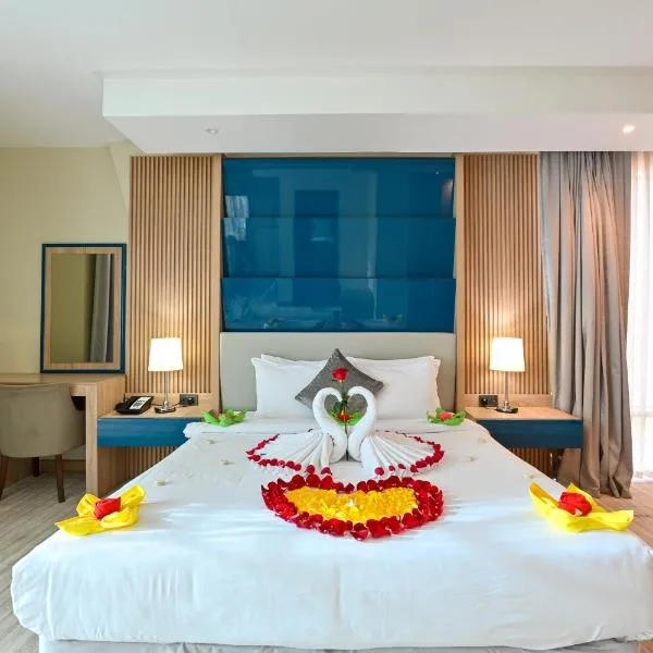 Al Mansour Suites Hotel, viešbutis Dohoje