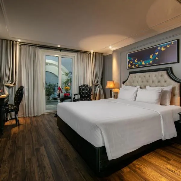 Scent Premium Hotel, hotell i Hanoi