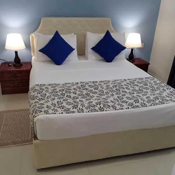 Blue Sky Self Catering, hotel a Grand Anse