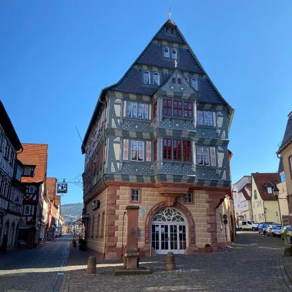 Hotel zum Riesen - älteste Fürstenherberge Deutschlands、Weilbachのホテル