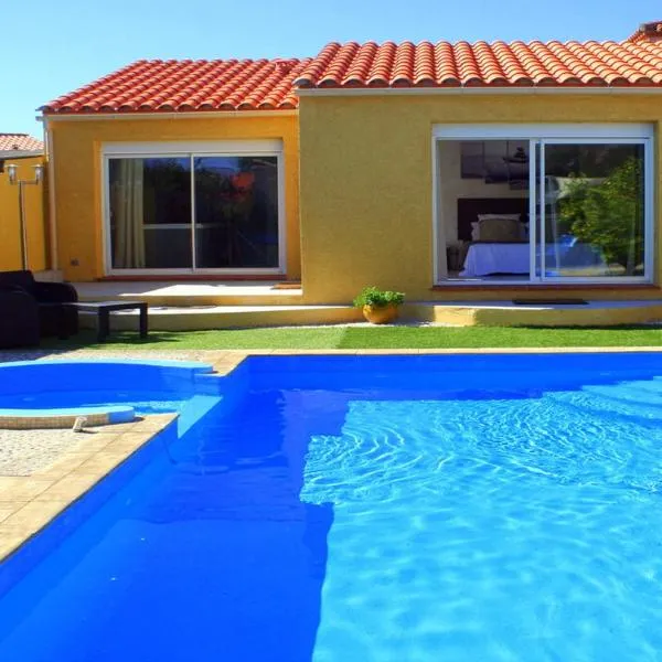 SUITE SPA PRIVATIF 66 Nord de Perpignan, hotel din Pia