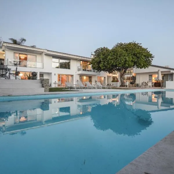 Capo Cabana Guesthouse: Plattekloof şehrinde bir otel