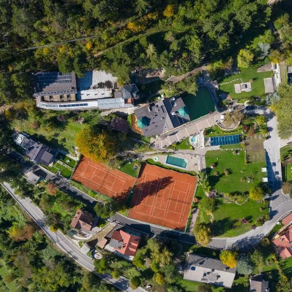 Sport Hotel Panorama- SPA Resort，費德拉帕加內拉的飯店