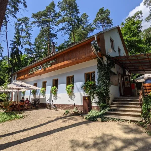 Penzion Jezero, hotel in Vranov nad Dyjí
