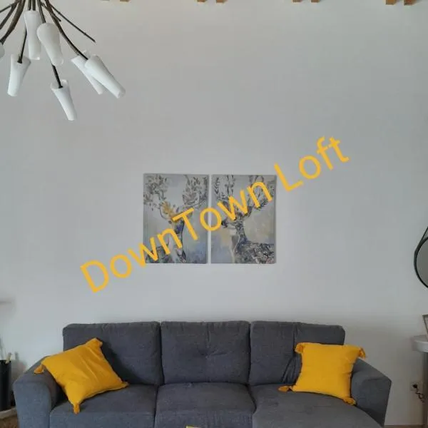 DownTown Loft, hotel in Aígio
