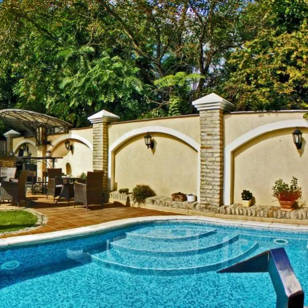 Hotel Vila Lago, hotel v destinaci Palić