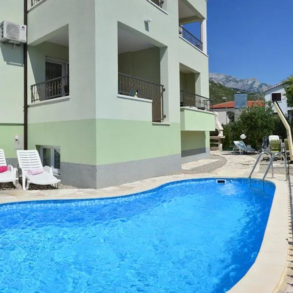 Apartmani Obala – hotel w mieście Promajna