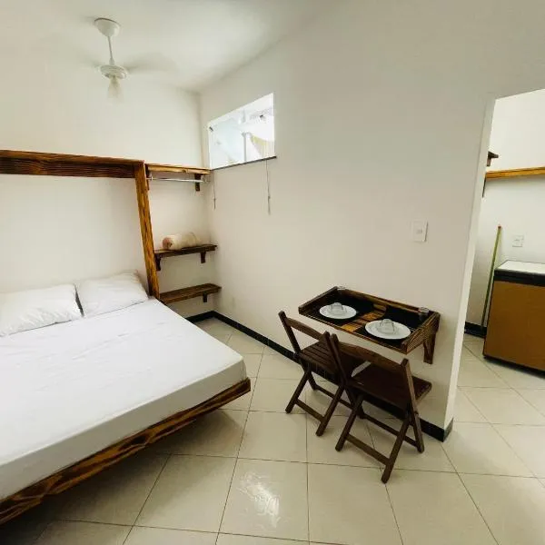 Kitnet encantadora, equipada, conforto no centro, hotel in Caratinga