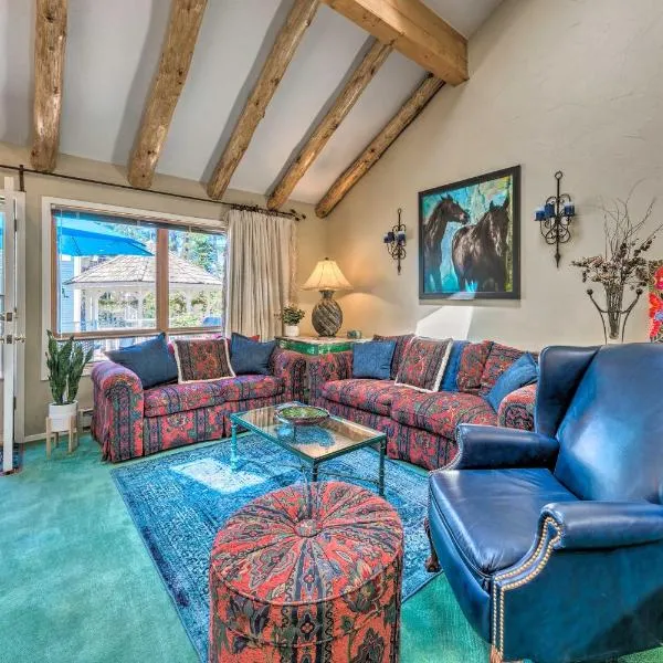 Eclectic Home with Deck 4 Miles to Ski Cloudcroft!, hotel in Cloudcroft