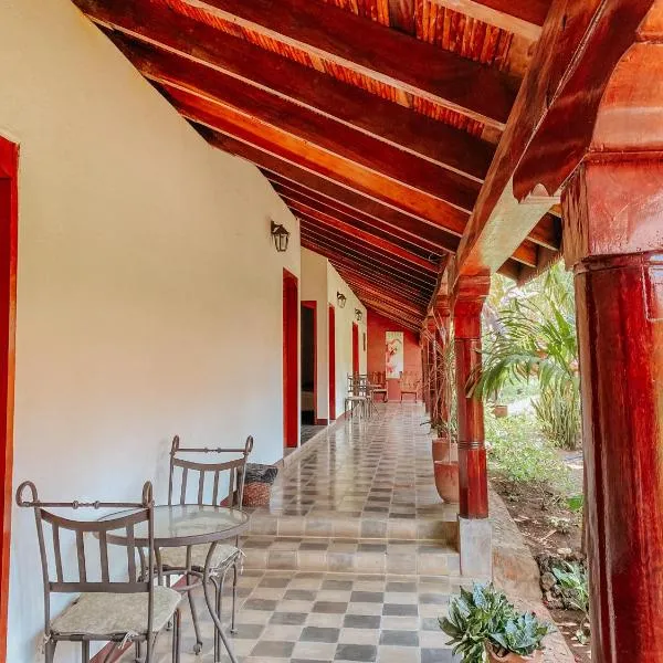 ViaVia Leon, hotel in León