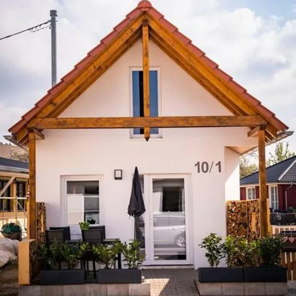 Neu Renoviertes Ferienhaus/wohnunng Kleine Auszeit, hotel in Sonnenbühl
