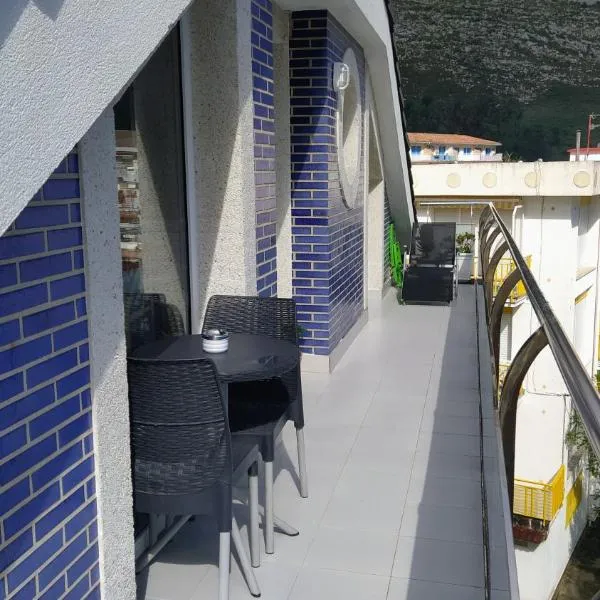 Oriñon Beach Apartment, hótel í Oriñón