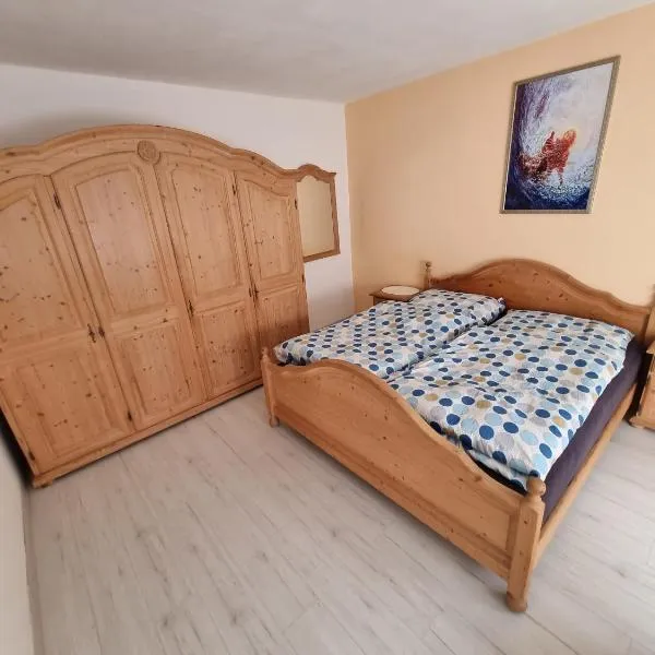 Ferienhaus RADO, hotel v destinaci Winden am See