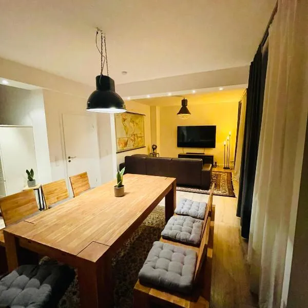 Geräumige Maisonette nahe Ölper See, hotell i Wendeburg