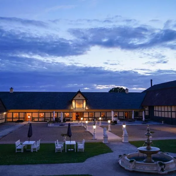 Skrøbelev Gods Manor House, hotel v destinaci Rudkøbing