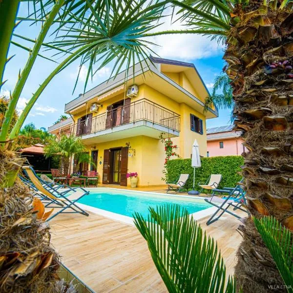 Casa vacanze ETNA COCUS, hotel in Santa Venerina
