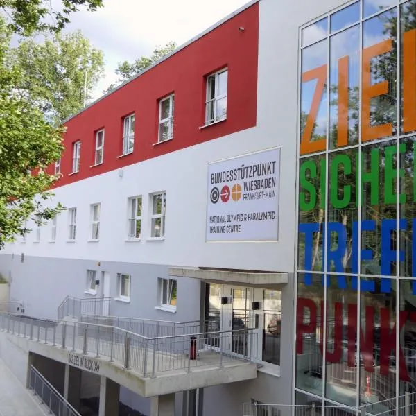 Sporthotel TREFF PUNKT, hotel in Wiesbaden