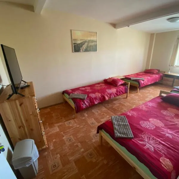VILAR HOSTEL, hotel v destinaci Aizkraukle