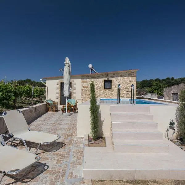 Villa Margarita's farm, private pool, hotel Maláthiroszban