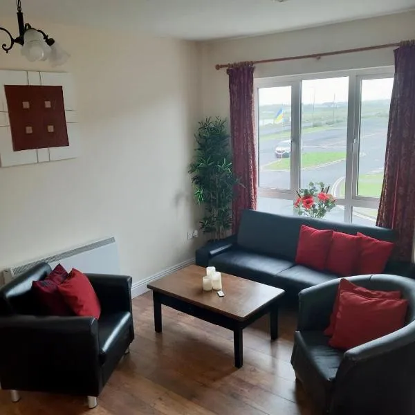 Kilkee Bay Apartments, hotel in Kilkee