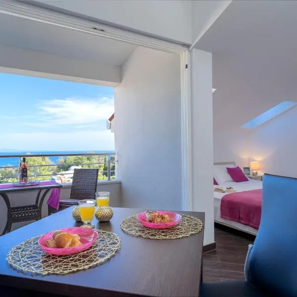 Villa Fio - Rooms & Studio, khách sạn ở Đảo Hvar